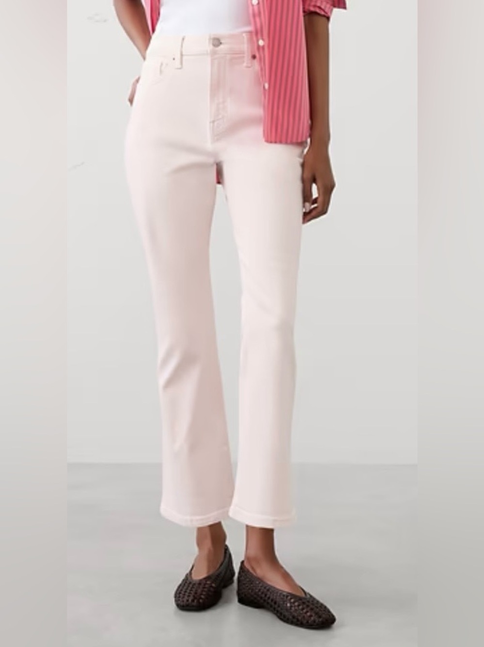 Banana Republic Factory Pink Bootcut High-Rise Cropped Jean in 6 / 28 NWOT!